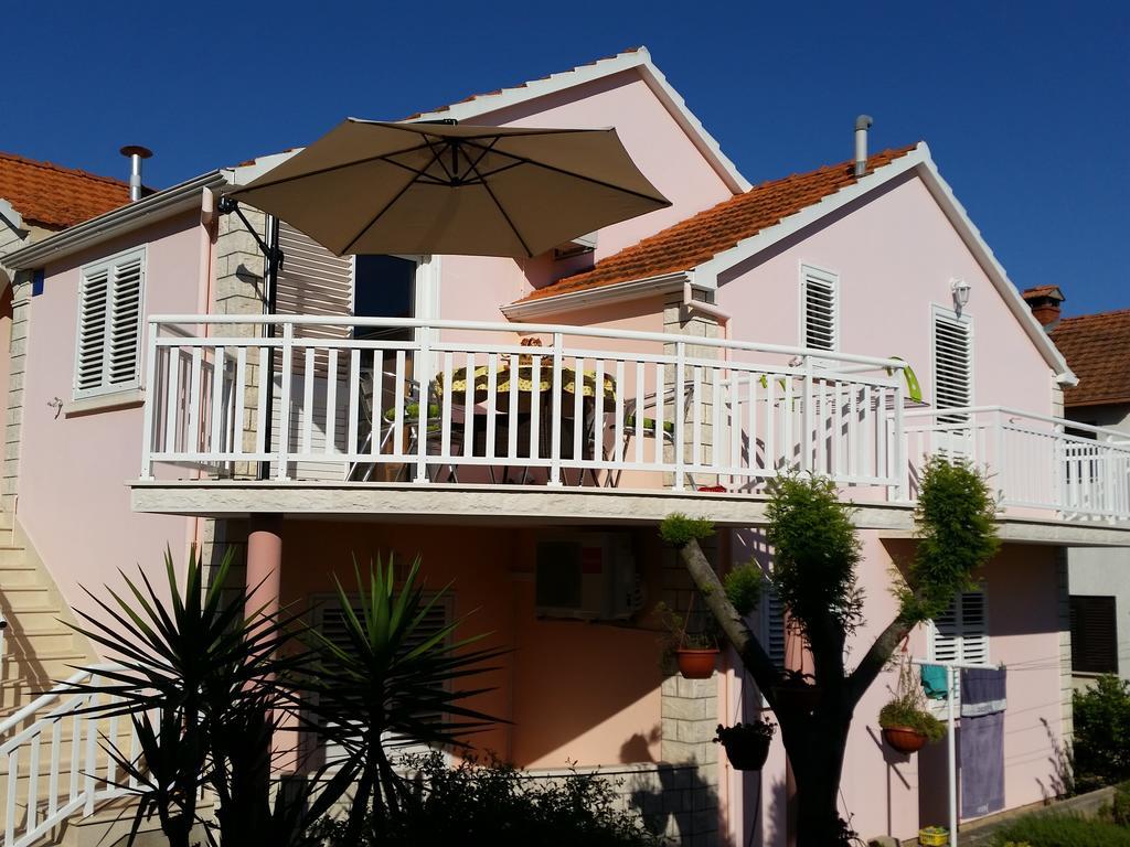 Apartments Julija Vela Luka Quarto foto