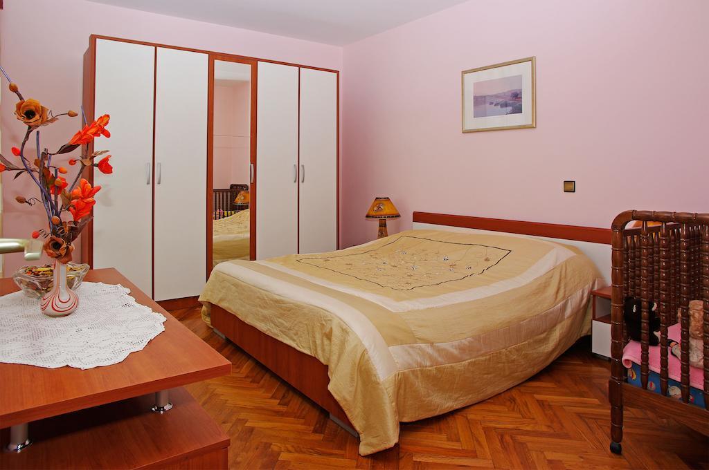 Apartments Julija Vela Luka Quarto foto
